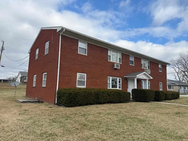 $299,900 | 2101 27th Street, Bedford, IN 47421