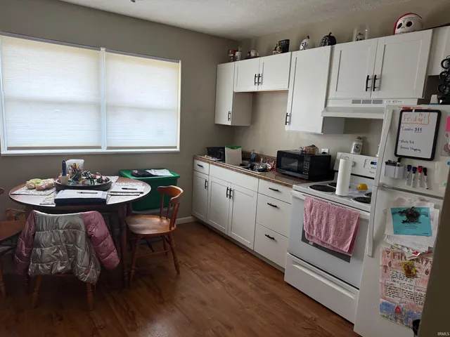 $299,900 | 2101 27th Street, Bedford, IN 47421