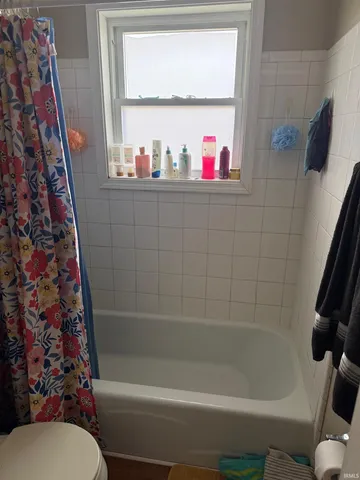 $299,900 | 2101 27th Street, Bedford, IN 47421