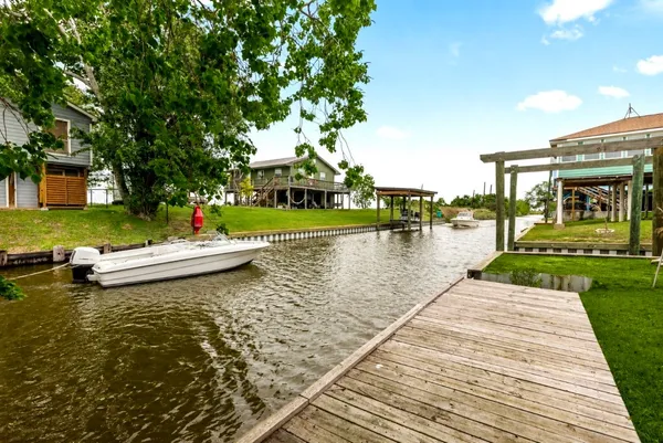 $299,000 | 167 Garth Street, Freeport, TX 77541