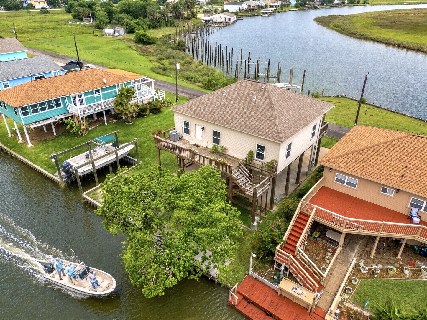 167 Garth Street Freeport, TX 77541 - Photo 29 of 34 Front and back water view