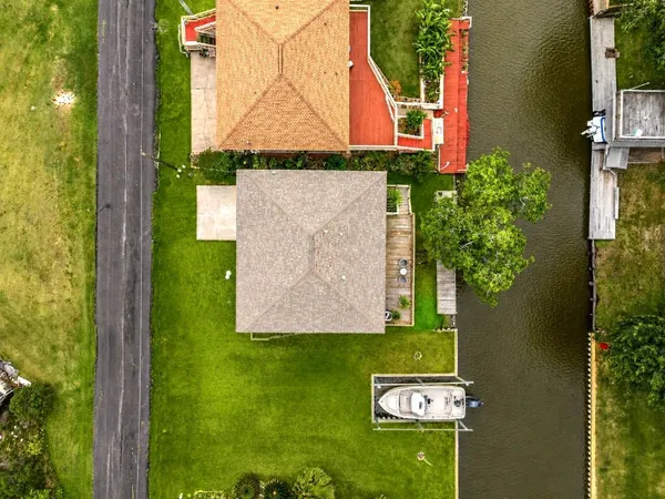 $299,000 | 167 Garth Street, Freeport, TX 77541