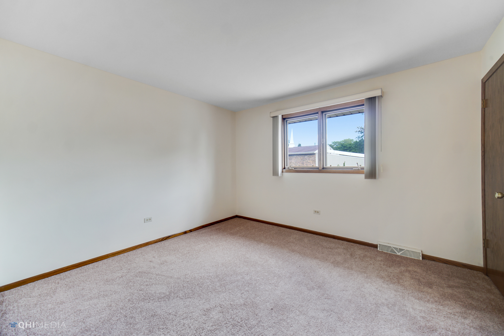 6131 107th Street Chicago Ridge, IL 60415 - Photo 12 of 23