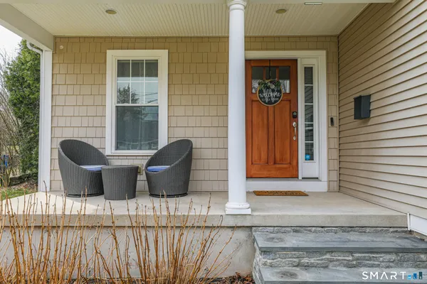 $475,000 | 35 Walnut Street, Newington, CT 06111
