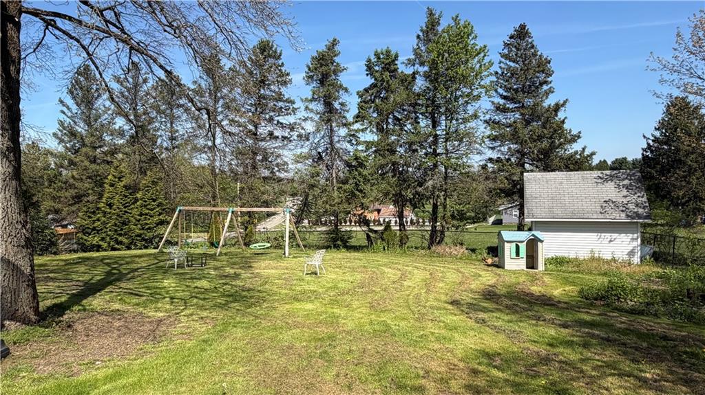 101 Kemar Drive Butler, PA 16002 - Photo 24 of 32 a backyard of a house with table and chairs