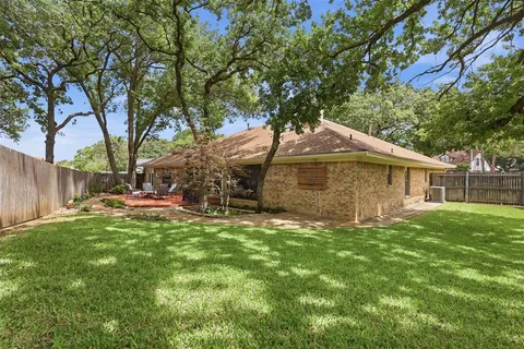 $475,000 | 1902 Red Cypress Court, Arlington, TX 76012