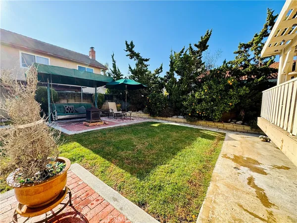 a view of outdoor space yard and patio