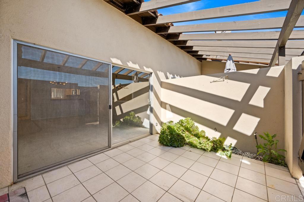 12228 Rancho Bernardo Road, Unit B San Diego, CA 92128 - Photo 23 of 35 a view of an entryway