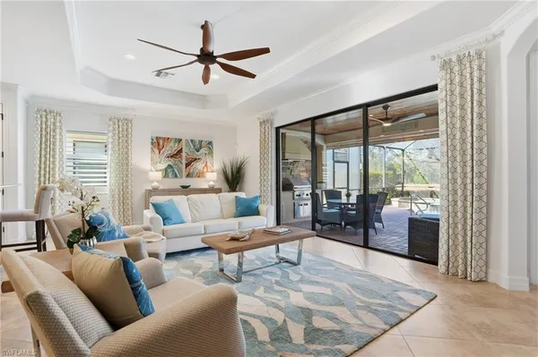 $895,000 | 3022 Aviamar Circle, Naples, FL 34114
