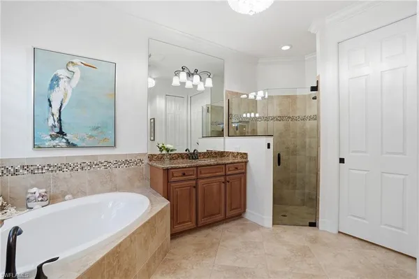 $895,000 | 3022 Aviamar Circle, Naples, FL 34114