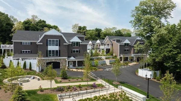 $989,000 | 134 Court Street, Unit 7, Plymouth, MA 02360
