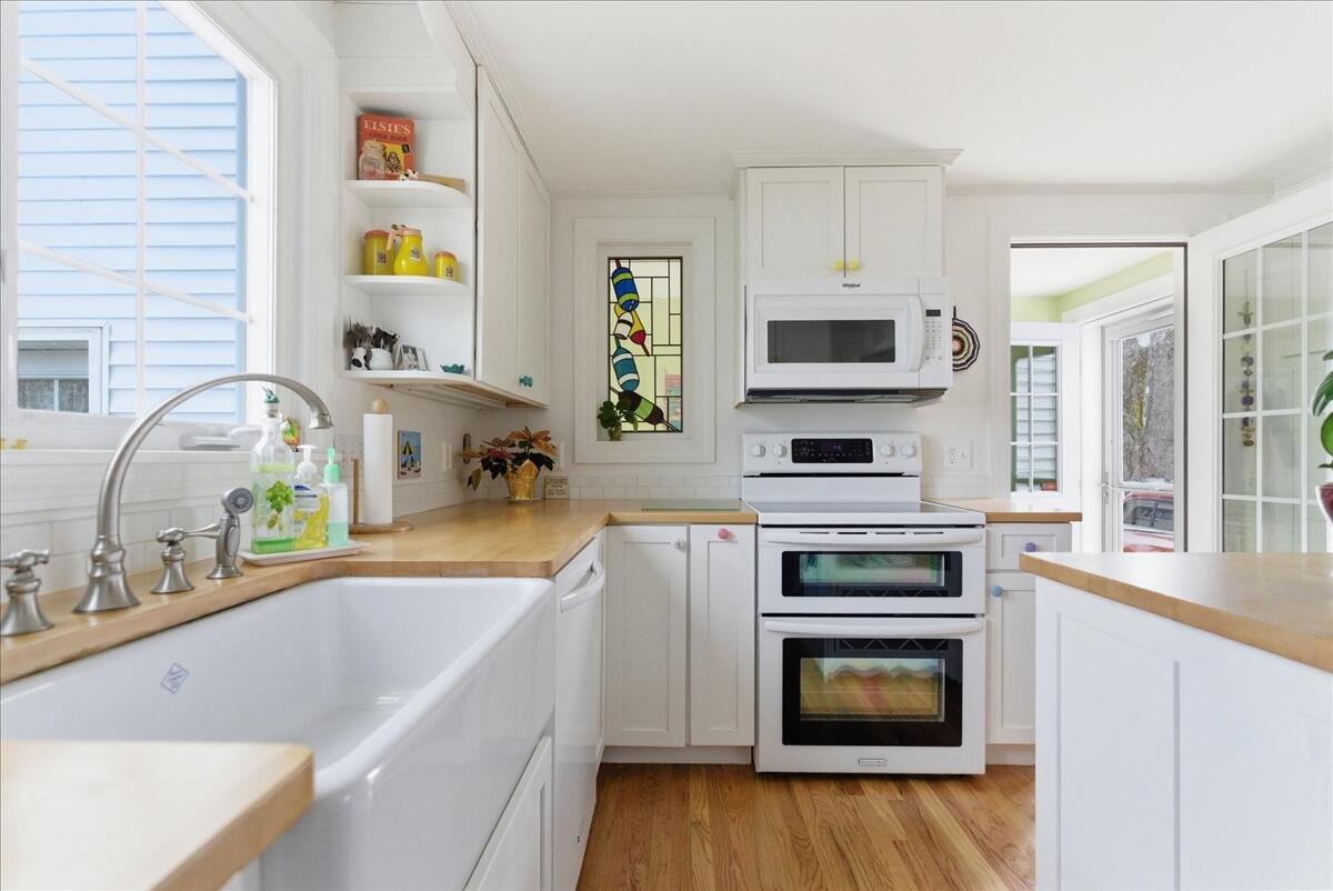 15 Grover Road Cape Elizabeth, ME 04107 - Photo 13 of 60 13 09