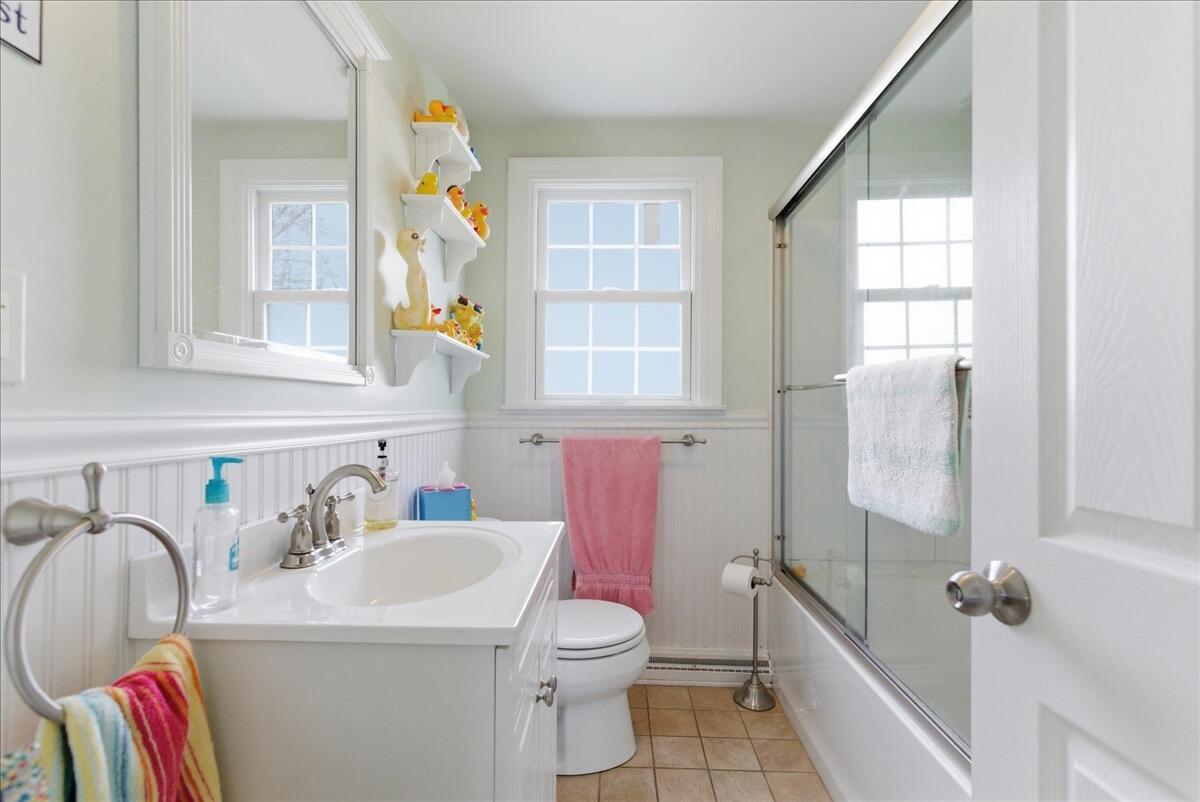15 Grover Road Cape Elizabeth, ME 04107 - Photo 25 of 60 25 21
