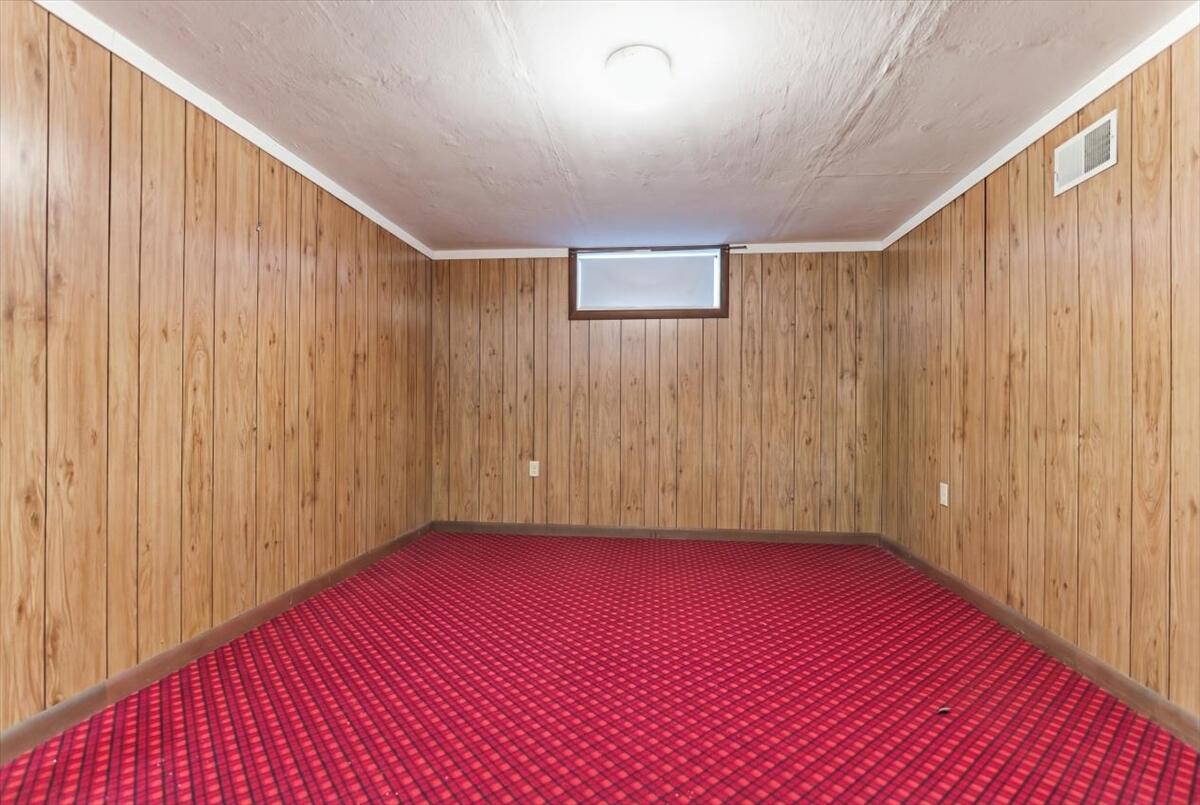 15 Grover Road Cape Elizabeth, ME 04107 - Photo 46 of 60 46 46