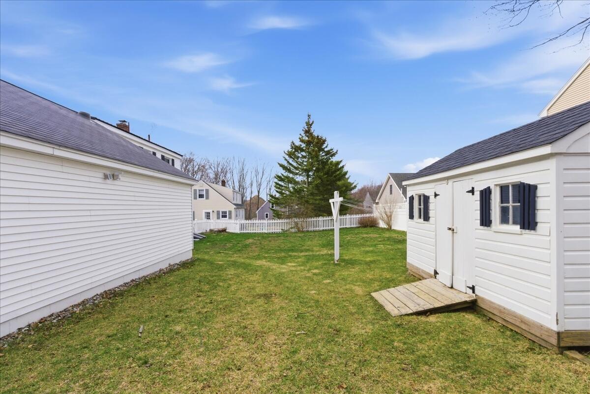 15 Grover Road Cape Elizabeth, ME 04107 - Photo 7 of 60 7 64