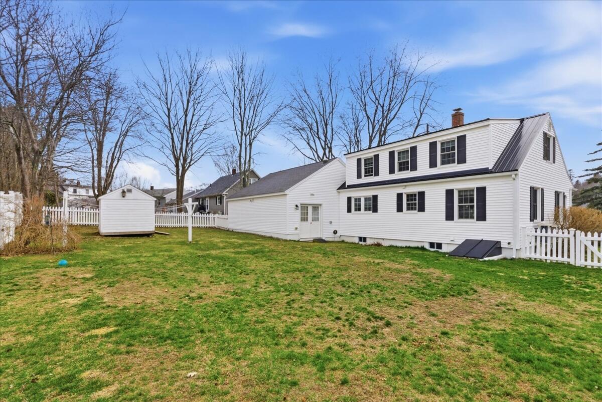 15 Grover Road Cape Elizabeth, ME 04107 - Photo 8 of 60 8 66