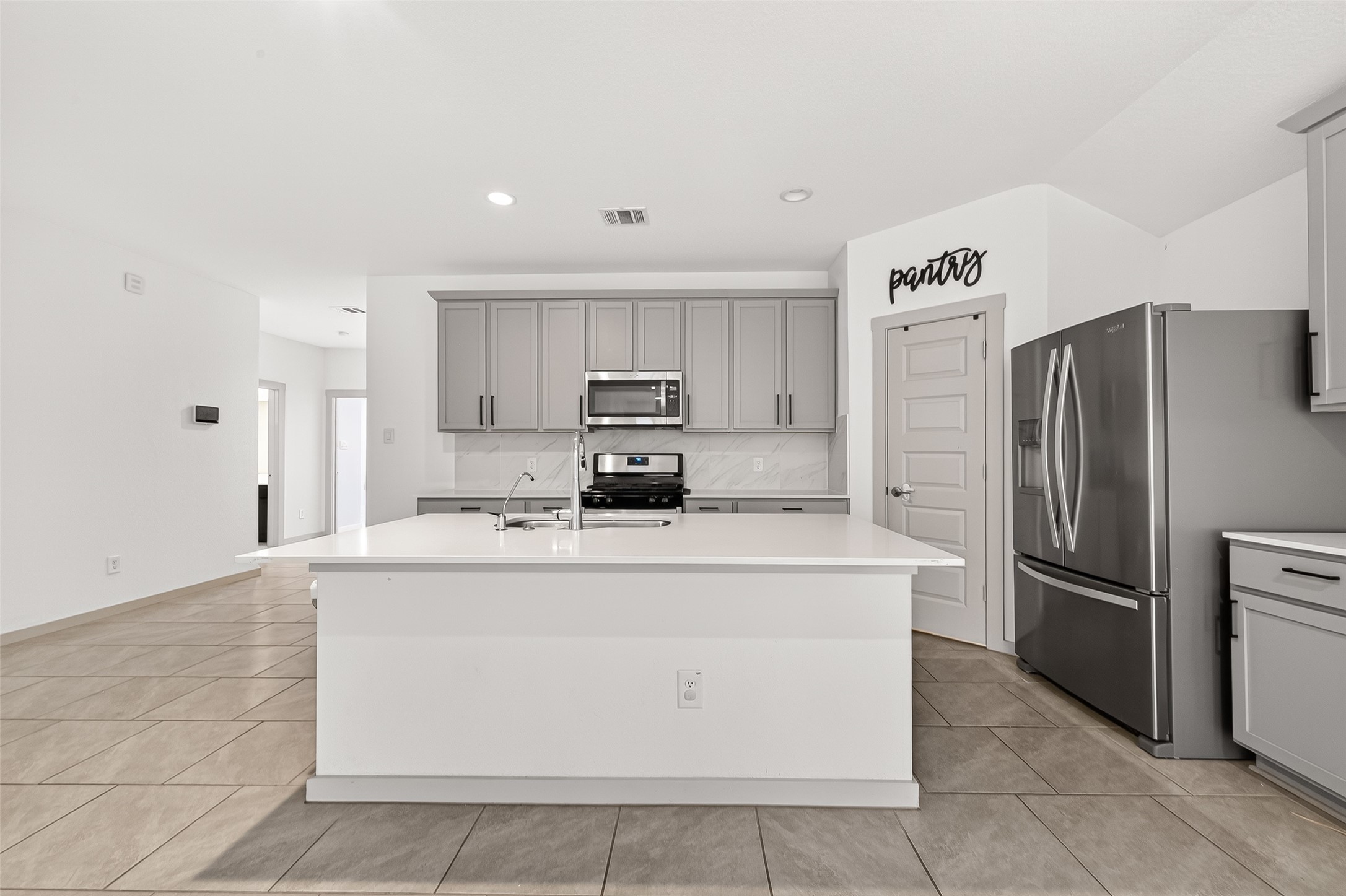 7518 Ramsgate Cliff Lane Richmond, TX 77407 - Photo 6 of 27