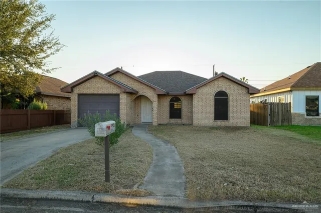 $159,900 | 913 Noelia Street, Edcouch, TX 78538
