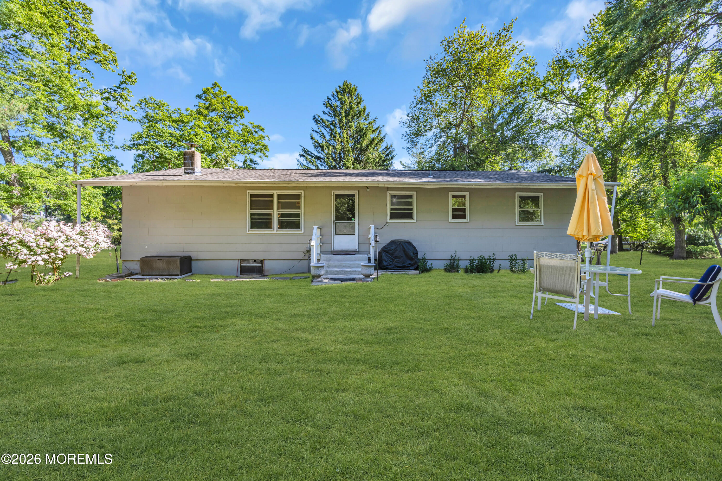 416 Oak Tree Road Freehold, NJ 07728 - Photo 5 of 42 27-print-2M1A2208-1