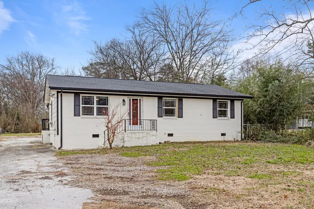 $300,000 | 1114 McBrien Road, Chattanooga, TN 37412