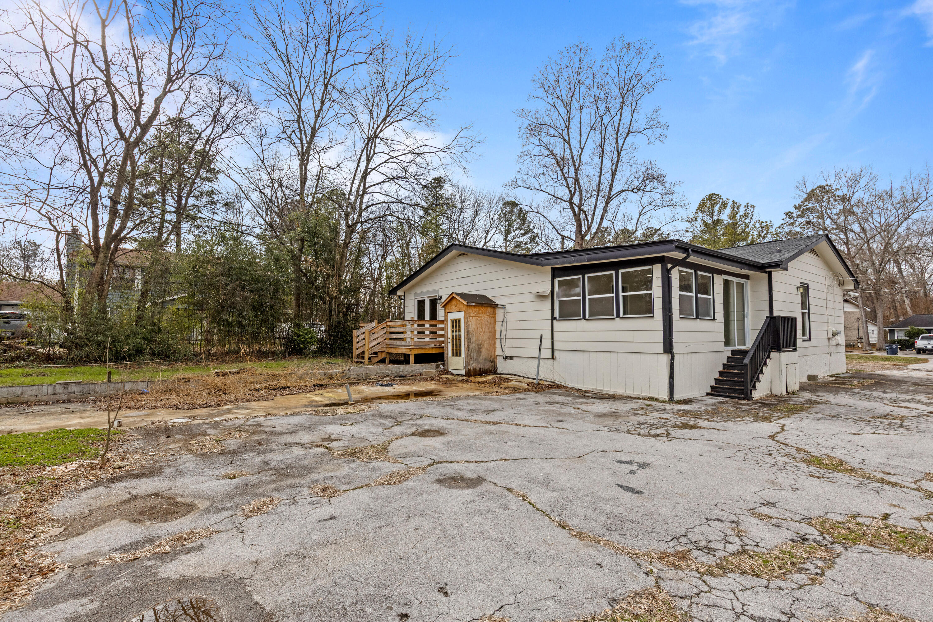 1114 McBrien Road Chattanooga, TN 37412 - Photo 4 of 46 McBrien-22