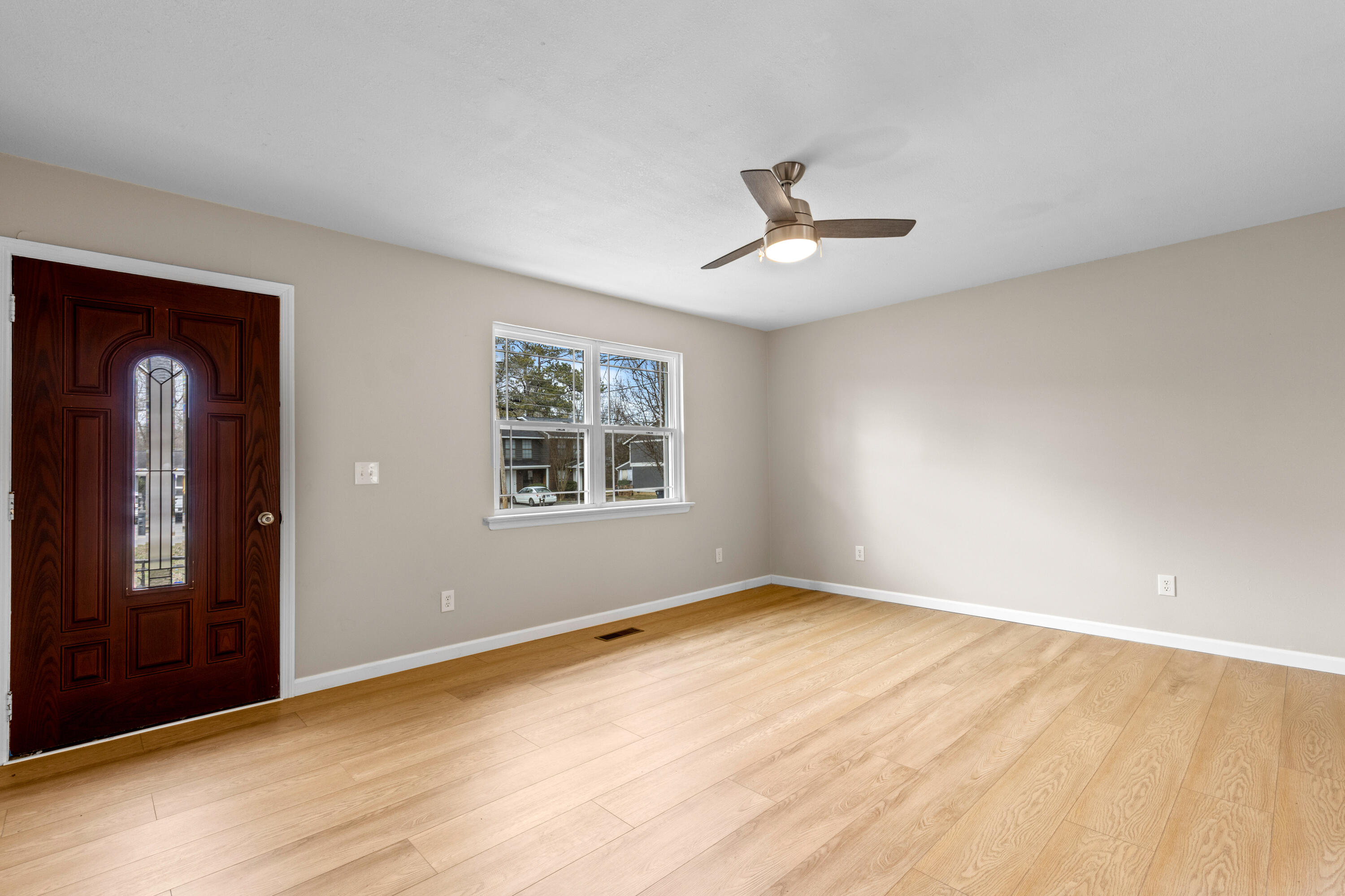 1114 McBrien Road Chattanooga, TN 37412 - Photo 6 of 46 McBrien-2