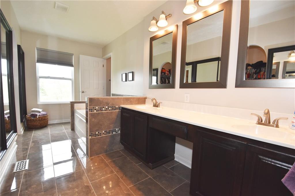 505 Walnut Drive McKees Rocks, PA 15136 - Photo 13 of 25 Gallery Image 13