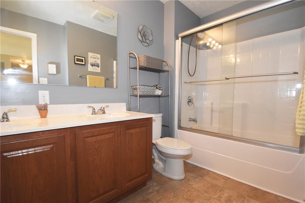 505 Walnut Drive McKees Rocks, PA 15136 - Photo 17 of 25 Gallery Image 17