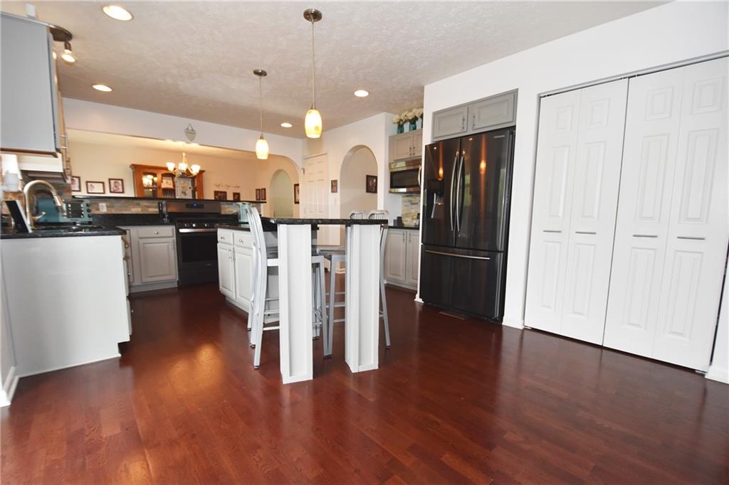 505 Walnut Drive McKees Rocks, PA 15136 - Photo 6 of 25 Gallery Image 6