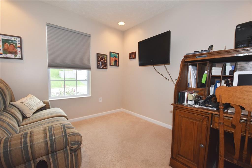 505 Walnut Drive McKees Rocks, PA 15136 - Photo 10 of 25 Gallery Image 10
