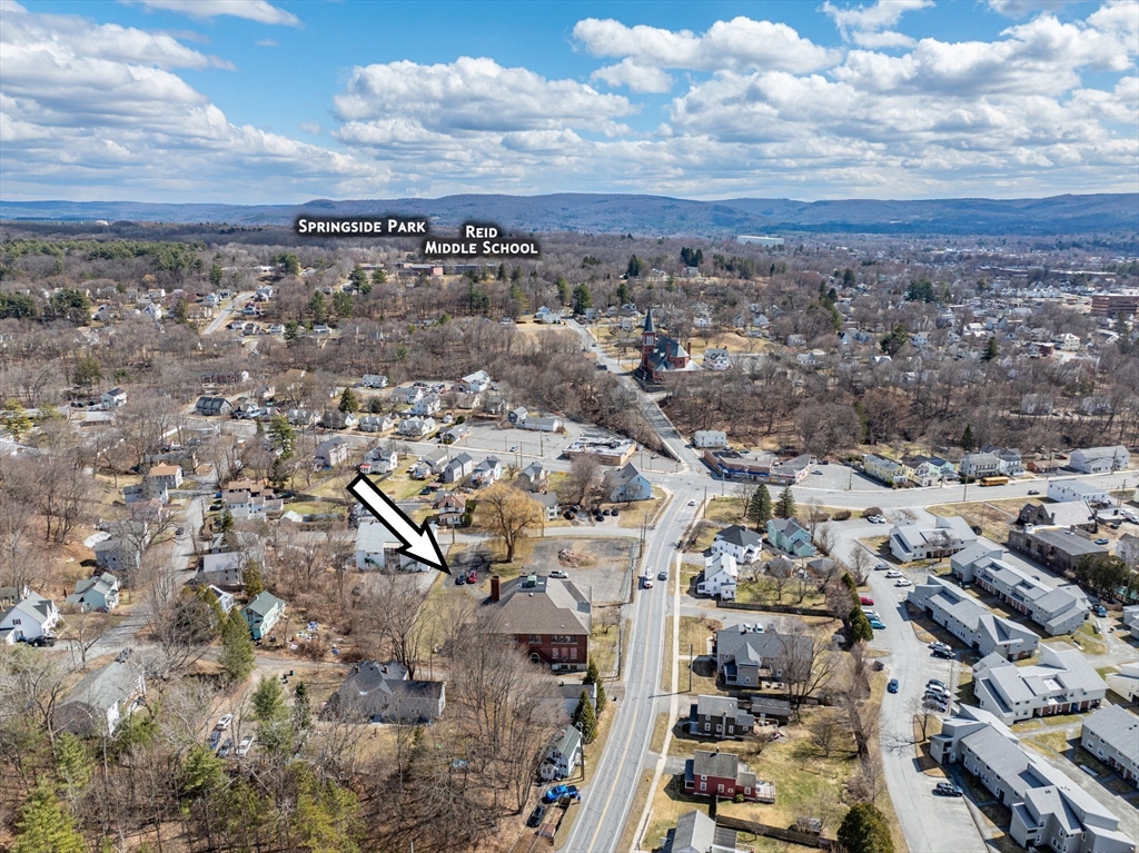 40 Pecks Road Pittsfield, MA 01201 - Photo 10 of 37