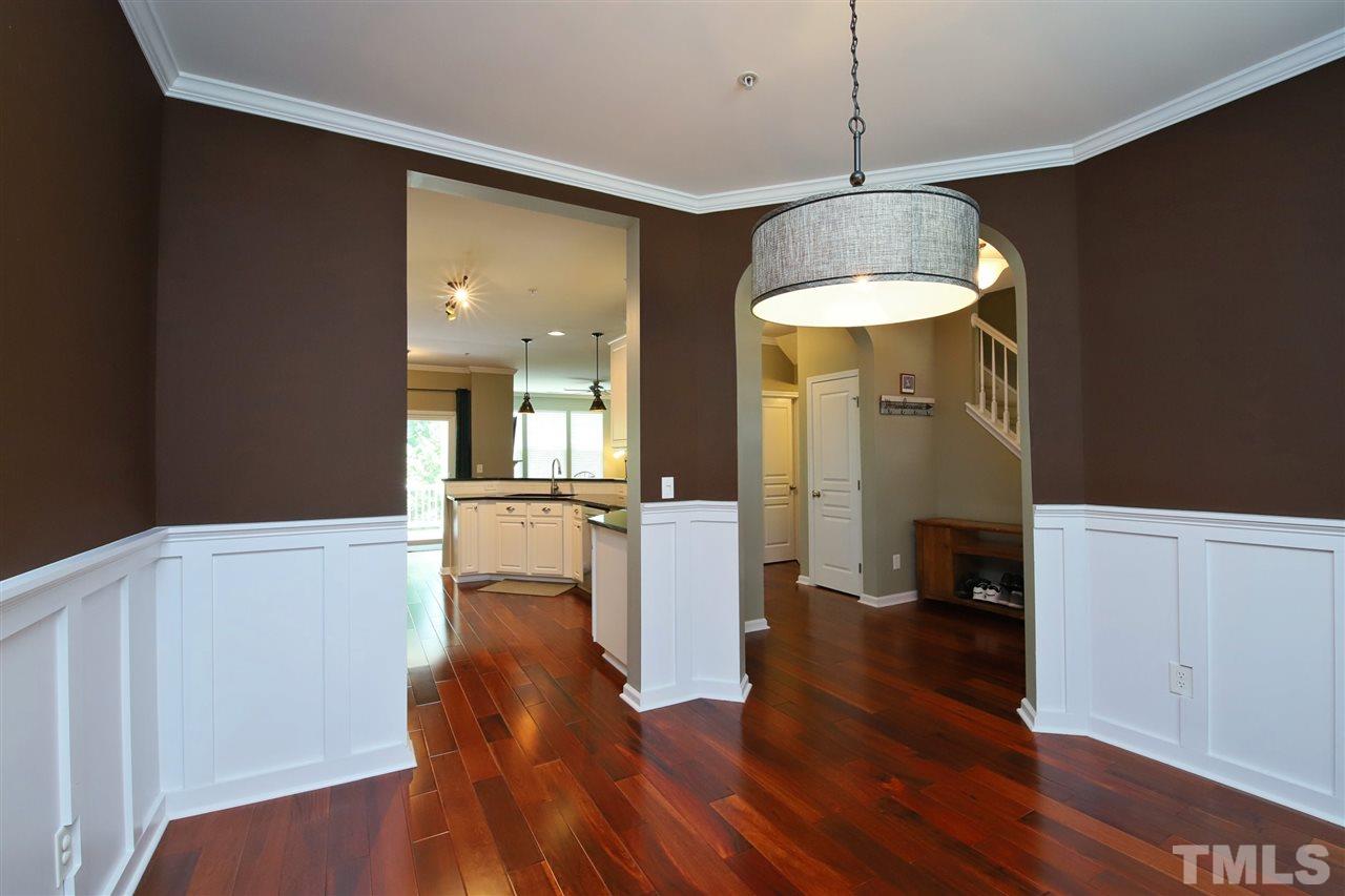 4622 Springerly Lane Raleigh, NC 27612 - Photo 4 of 29