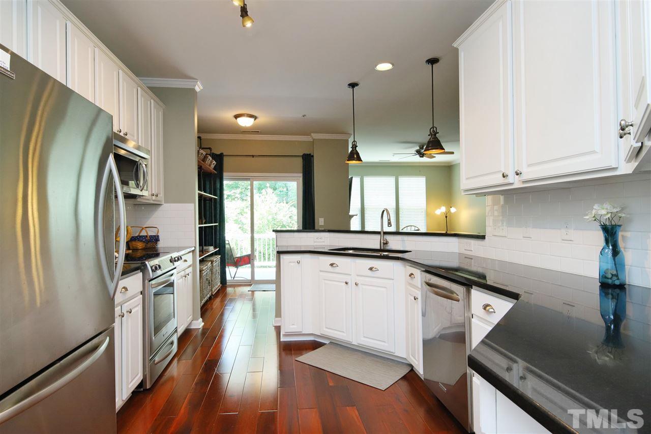 4622 Springerly Lane Raleigh, NC 27612 - Photo 8 of 29
