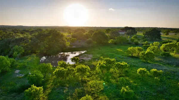 $799,000 | 247 Cow Trail Road, Mason, TX 76856