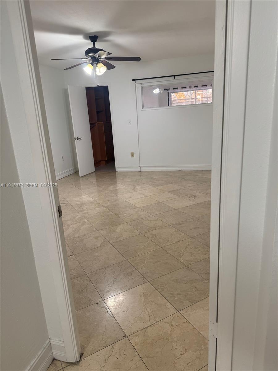 7000 Crown Gate Court, Unit 7000 Miami Lakes, FL 33014 - Photo 15 of 25