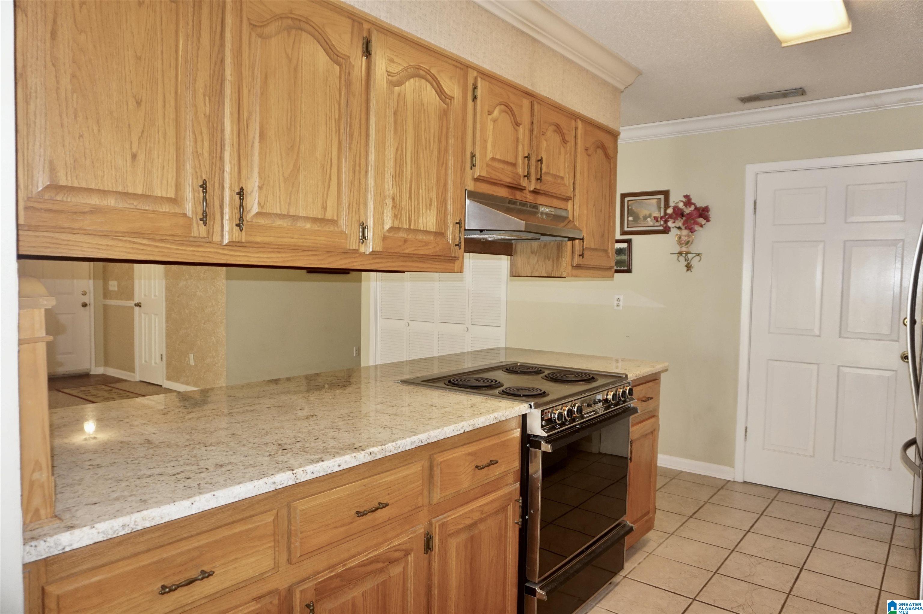 1015 Southwest Edwardian Way, Unit 1015 Cullman, AL 35055 - Photo 16 of 43
