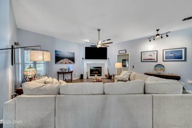 $685,900 | 625 Amberjack Drive, Panama City, FL 32408