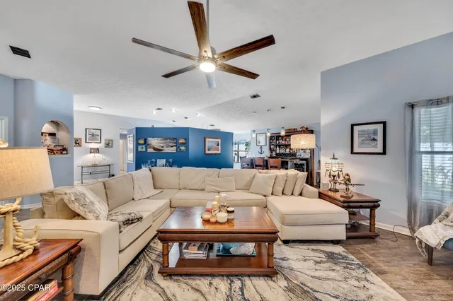 $685,900 | 625 Amberjack Drive, Panama City, FL 32408