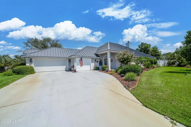 $685,900 | 625 Amberjack Drive, Panama City, FL 32408