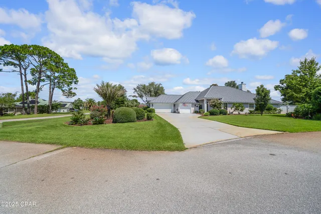 $685,900 | 625 Amberjack Drive, Panama City, FL 32408