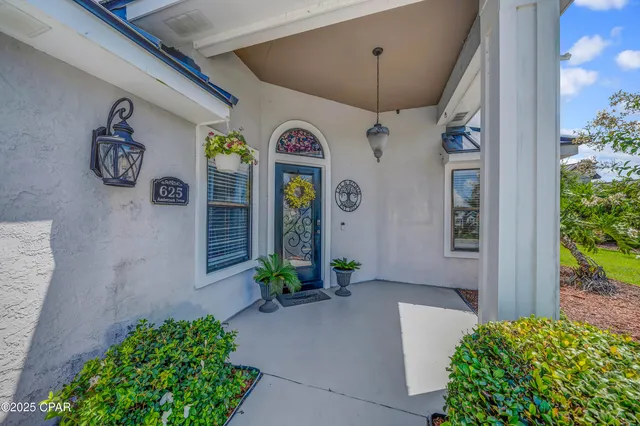 $685,900 | 625 Amberjack Drive, Panama City, FL 32408
