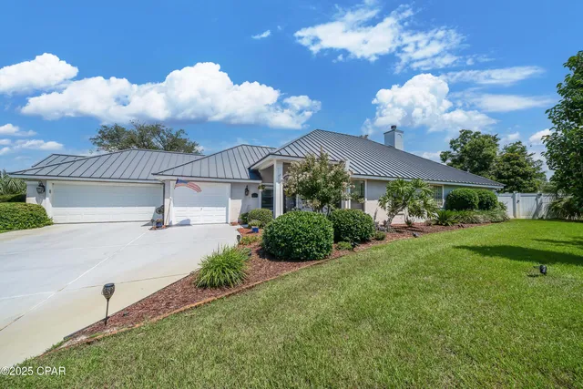 $685,900 | 625 Amberjack Drive, Panama City, FL 32408
