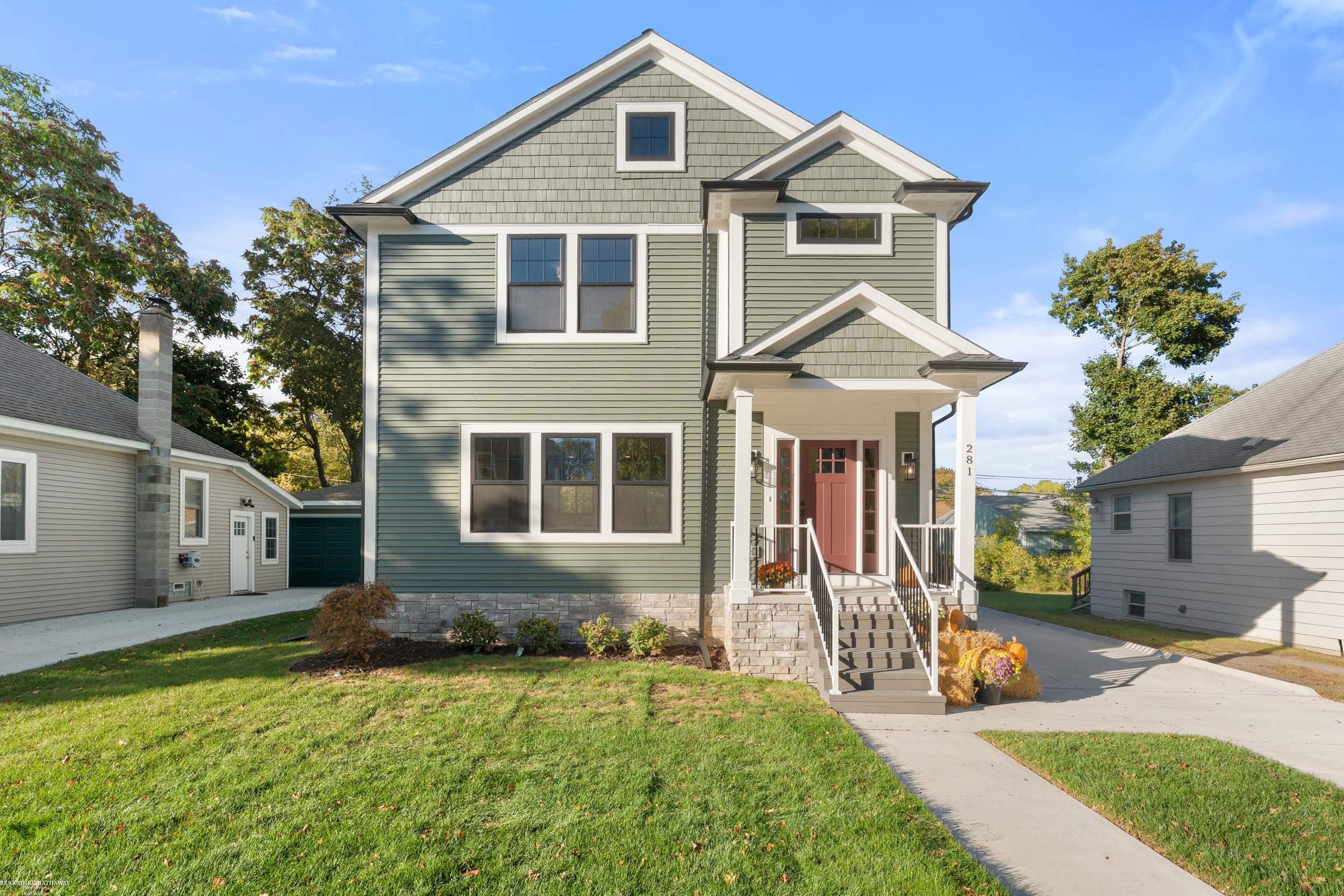 281 East Lafayette Street Romeo, MI 48065 - Photo 11 of 31 50184626-87f339e6-9243-4a4f-bd52-10a40895d74e.JPG