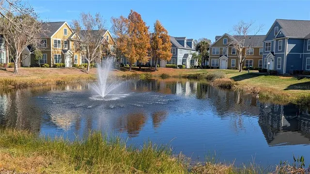 $1,850 | 5611 Bidwell Parkway, Unit 205, Sarasota, FL 34233