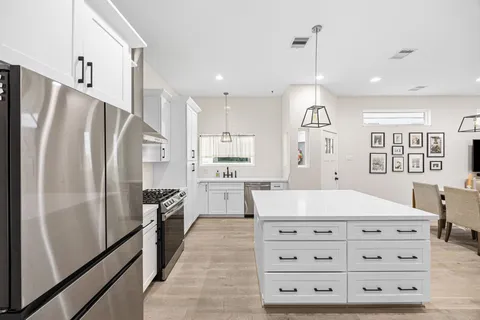 $450,000 | 317 Sikes Street, Houston, TX 77018