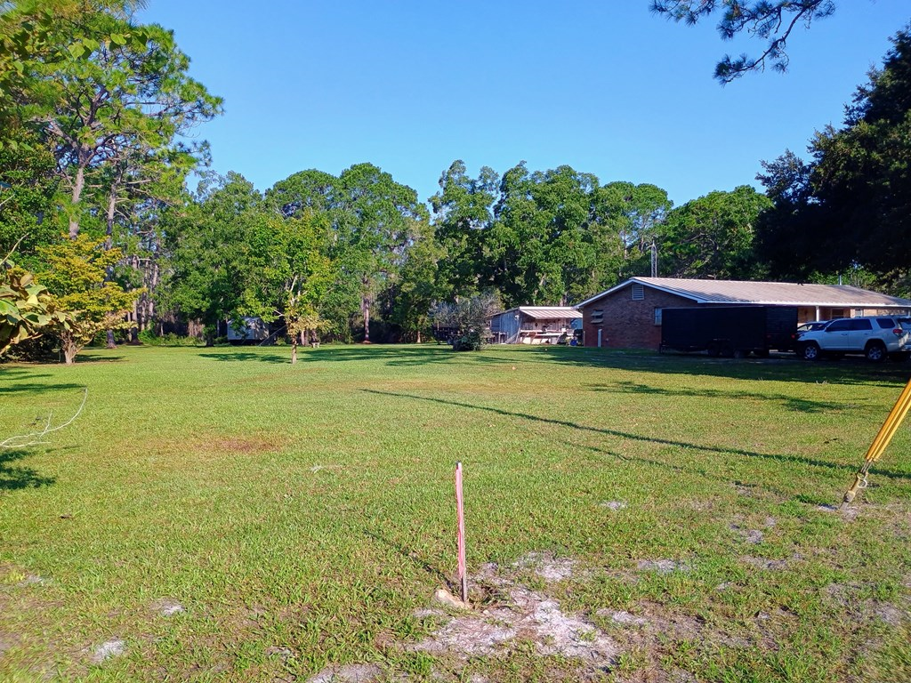 370 Mill Road Carrabelle, FL 32322 - Photo 9 of 34