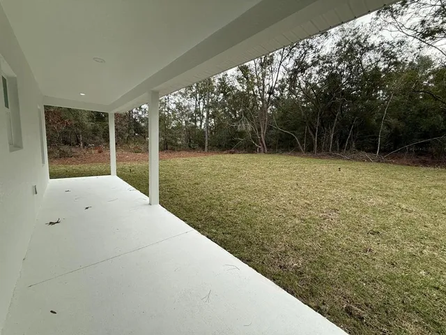 a view of outdoor space