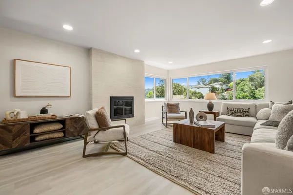 $3,495,000 | 2007 Arbor Avenue, Belmont, CA 94002