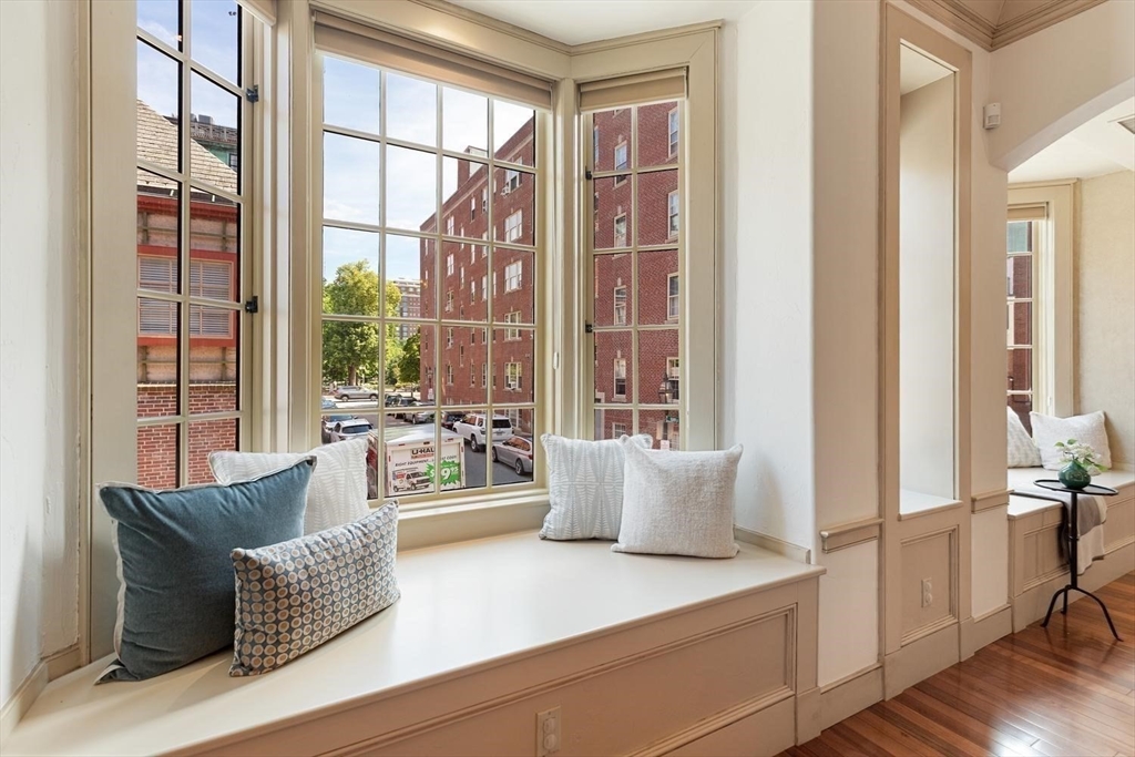 23-25 Beaver Place Boston, MA 02108 - Photo 4 of 41