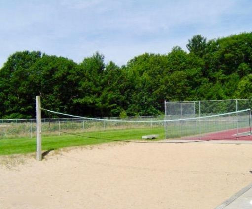 18372 North Ridge Court, Unit 9 Spring Lake, MI 49456 - Photo 4 of 4 HOA Volleyball Court